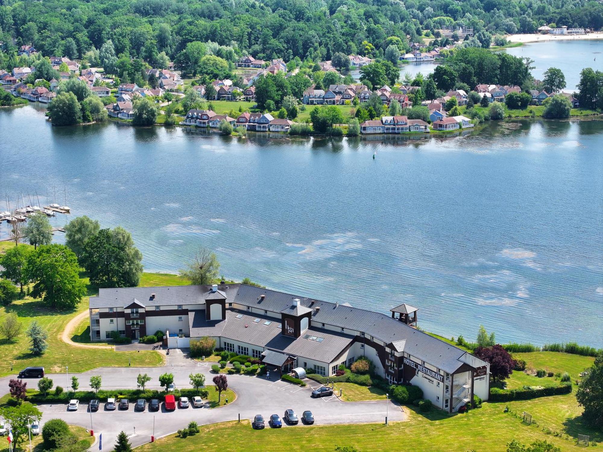 Hotel Du Golf De L'Ailette, The Originals Relais Шамуй Екстер'єр фото